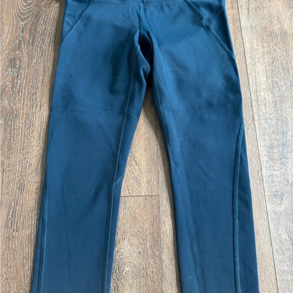 Athleta Leggings.  Women’s size XS.  Dark teal in color.  Excellent condition! - Picture 3 of 9